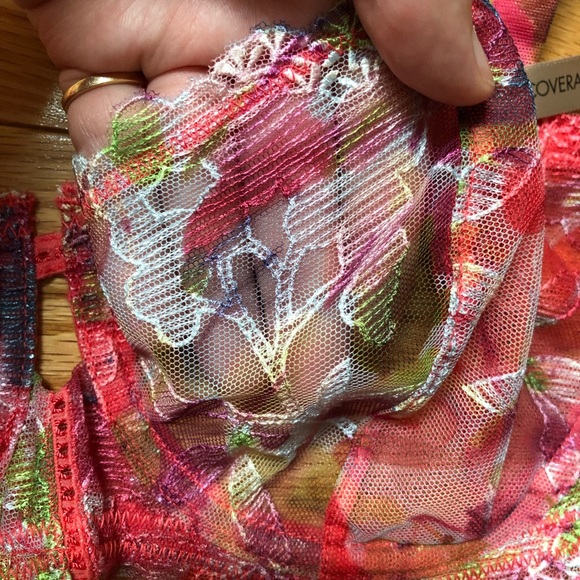 NWT Gorgeous Calvin Klein Floral Unlined Bra (Size: 32DD) - Picture 7 of 10